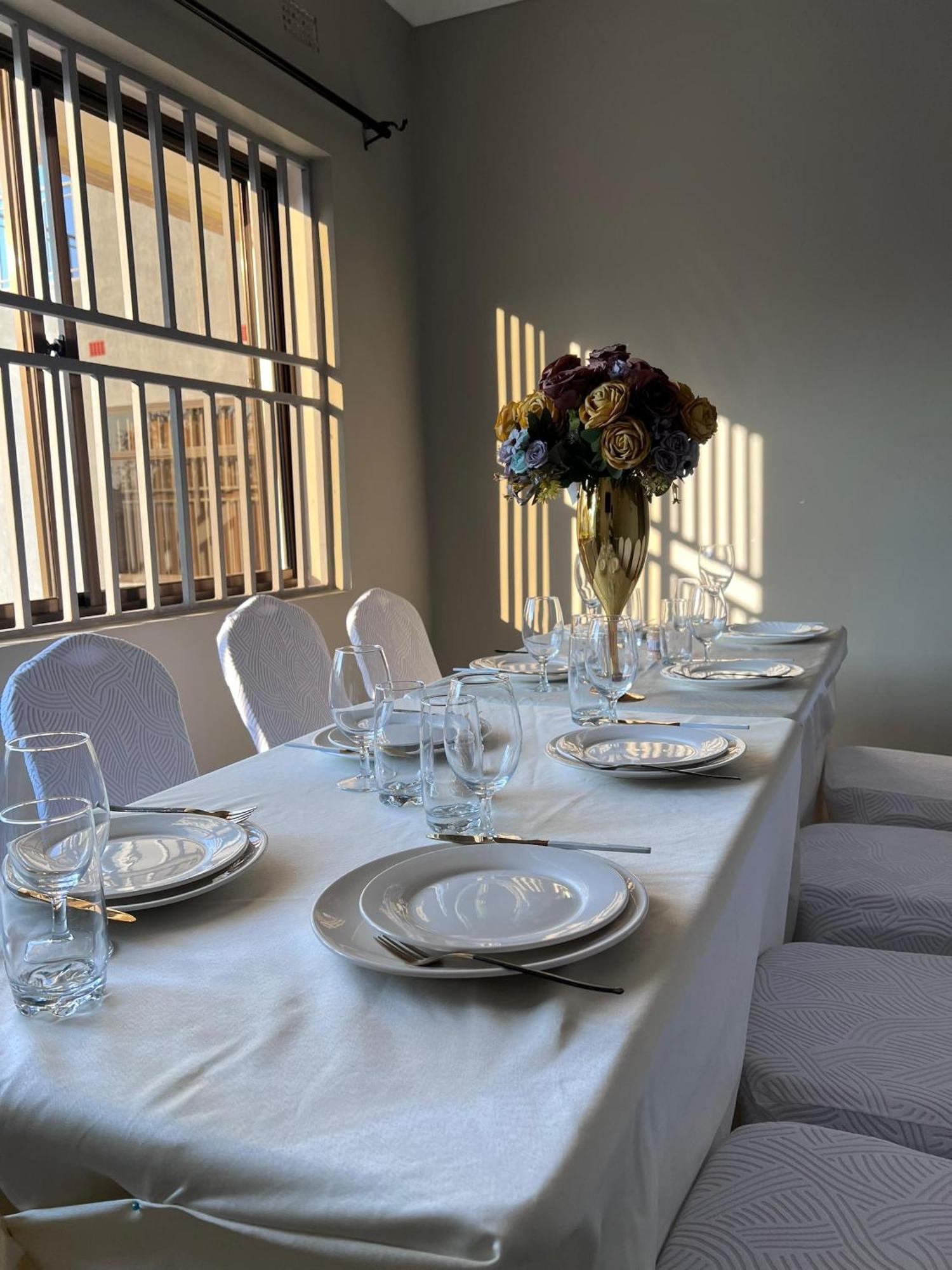 Kasbek Lodge And Tours Lusaka Eksteriør billede